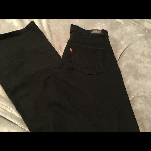 LEVI’S Boot Cut Perfectly Slimming Jeans - Picture 4 of 4